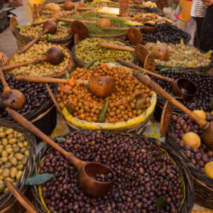 Gordes, Roussillon und Fontaine de Vaucluse + provenzalischer Markt