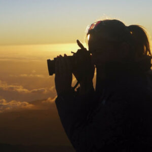 Teide-Seilbahn bei Sonnenuntergang mit Wanderweg
