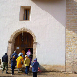 Cusárare-Mission und Wasserfall-Tour