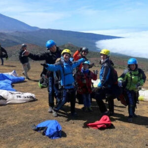 Gleitschirmflug über Teide