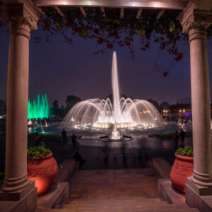 Magic Water Circuit + Abendessen mit Show