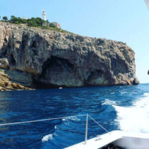 Bootsfahrt durch die Kaps und Höhlen von Jávea