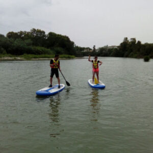 Paddel-Surf-Tour auf dem Palmones-Fluss