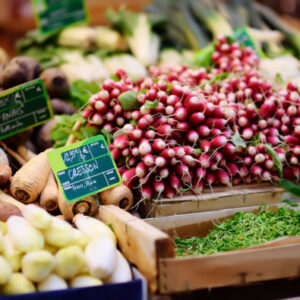 Lebensmitteltour durch den Sarlat-Markt